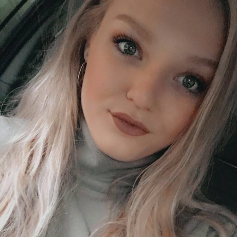 Meet your Posher, Rachel